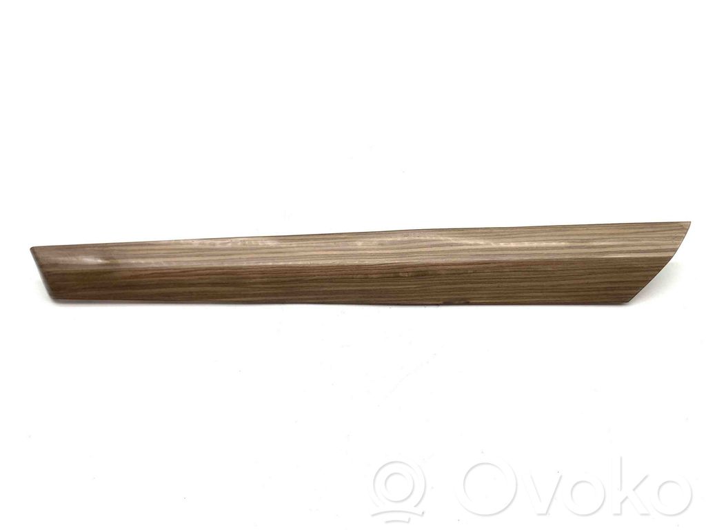 Listwa drzwi przednich   L7242646