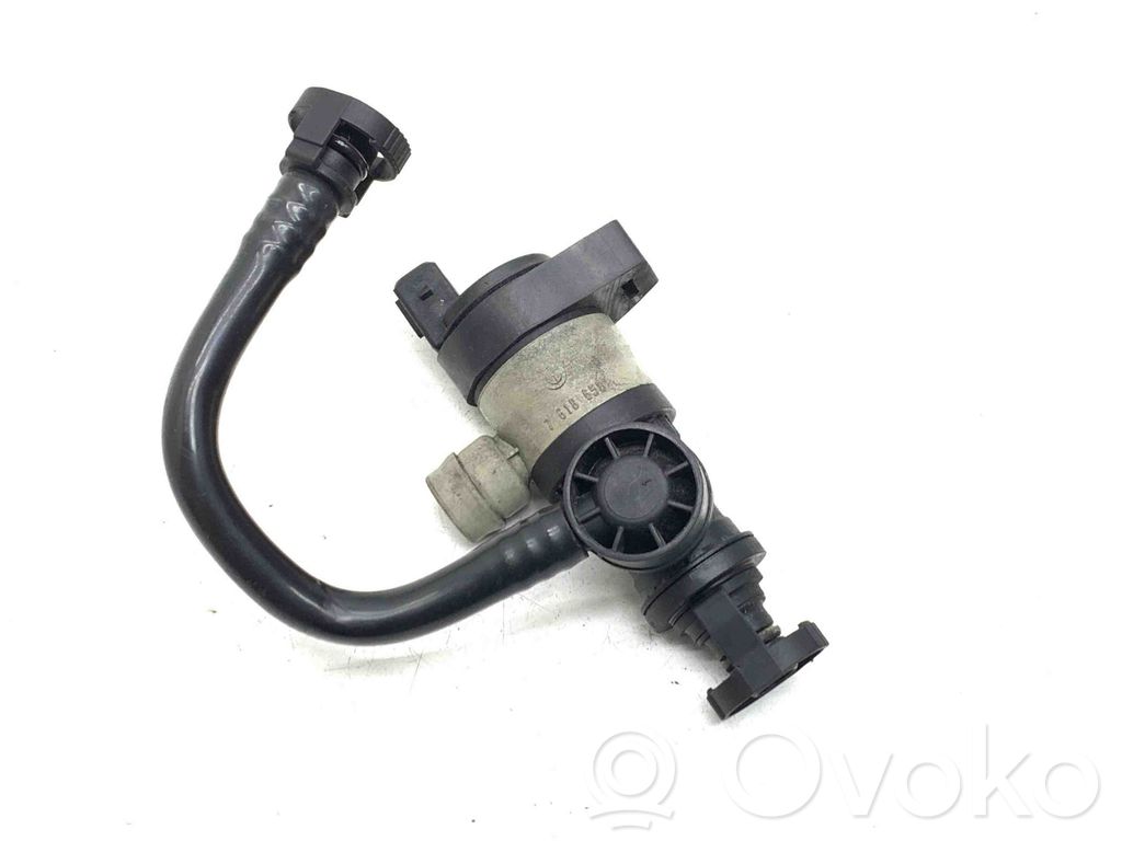 BMW X3 F25 Válvula de vacío del soporte de motor 