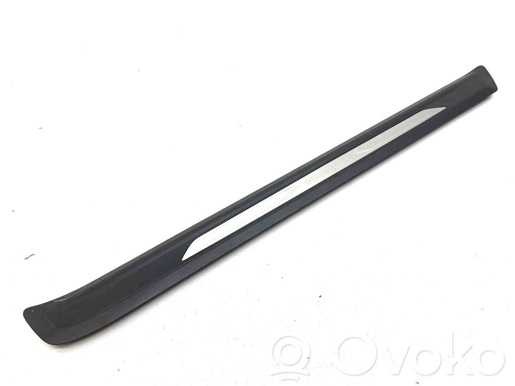 BMW 4 F32 F33 Osłona listwy przedniej 