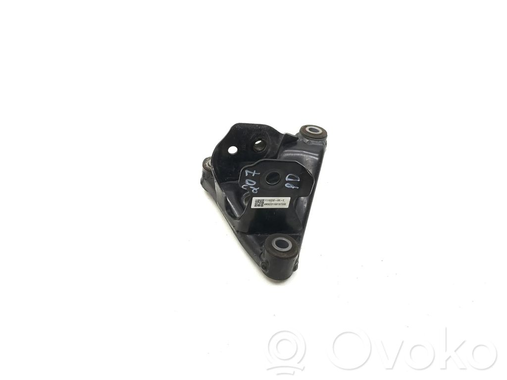 Engine mounting bracket   111152000B