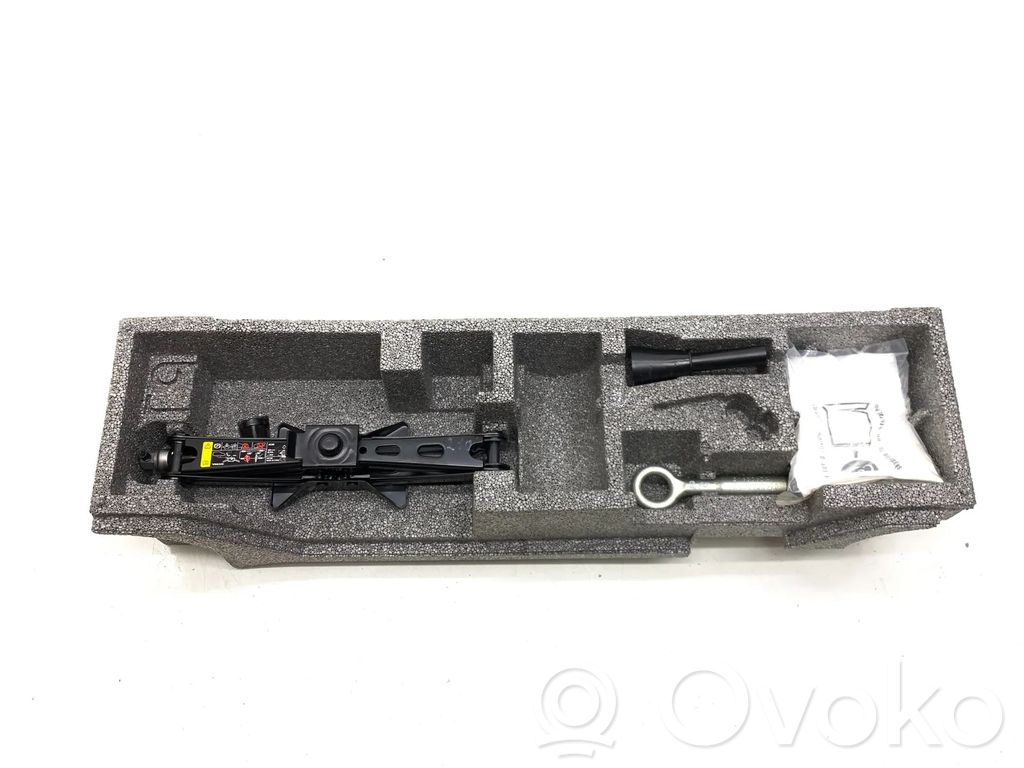 Tool set   31680604,31321006