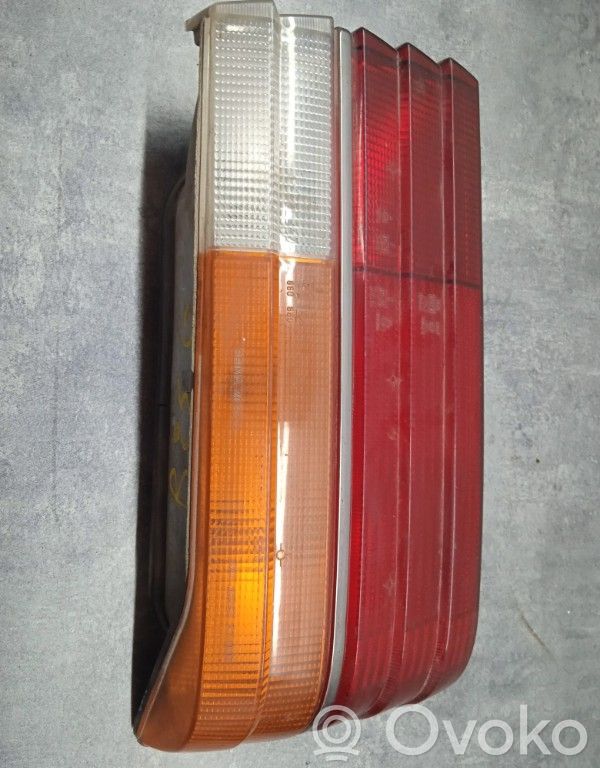 Renault 25 Galinis žibintas kėbule 