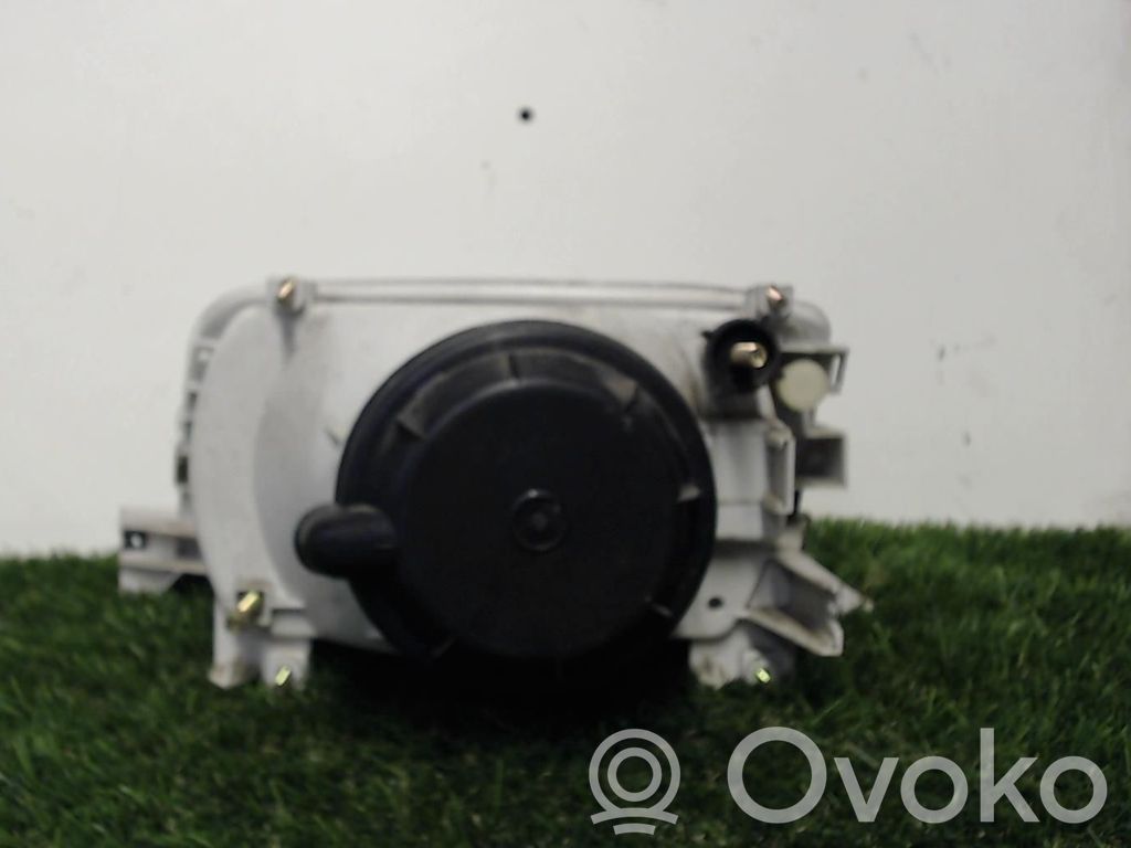 Headlight/headlamp   7701042952