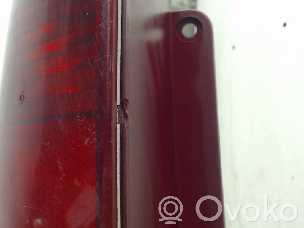 Rear/tail lights   1233323