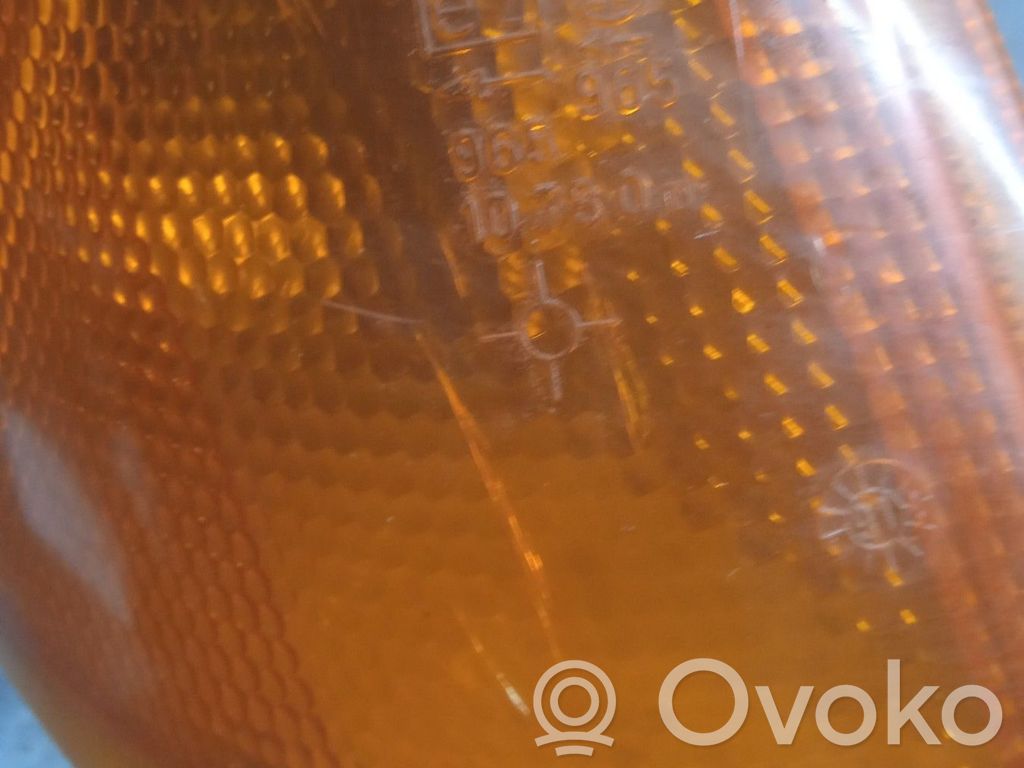 Citroen AX Front fender indicator light 
