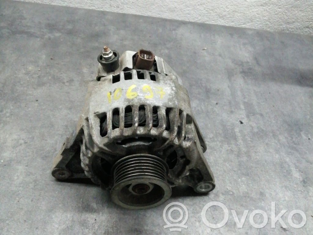 Toyota Corolla Verso E121 Alternator 