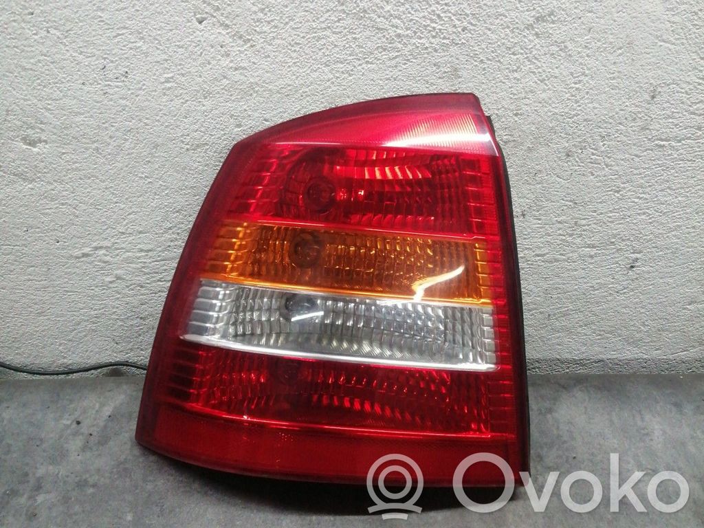 Opel Astra G Lampa tylna 