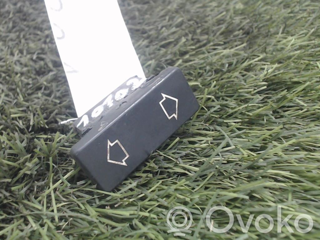 Peugeot 309 Electric window control switch 