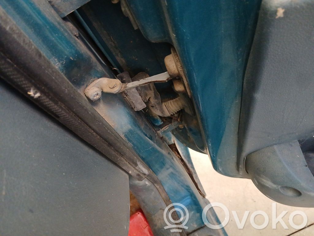 Renault Kangoo I Ogranicznik drzwi przednich 