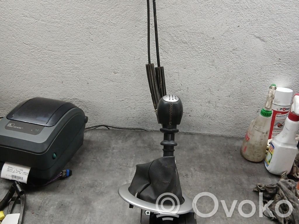 Renault Megane II Articulación de cambio de velocidades 