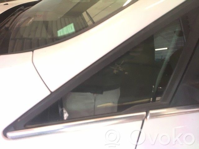 Ford C-MAX II Geam triunghi față 