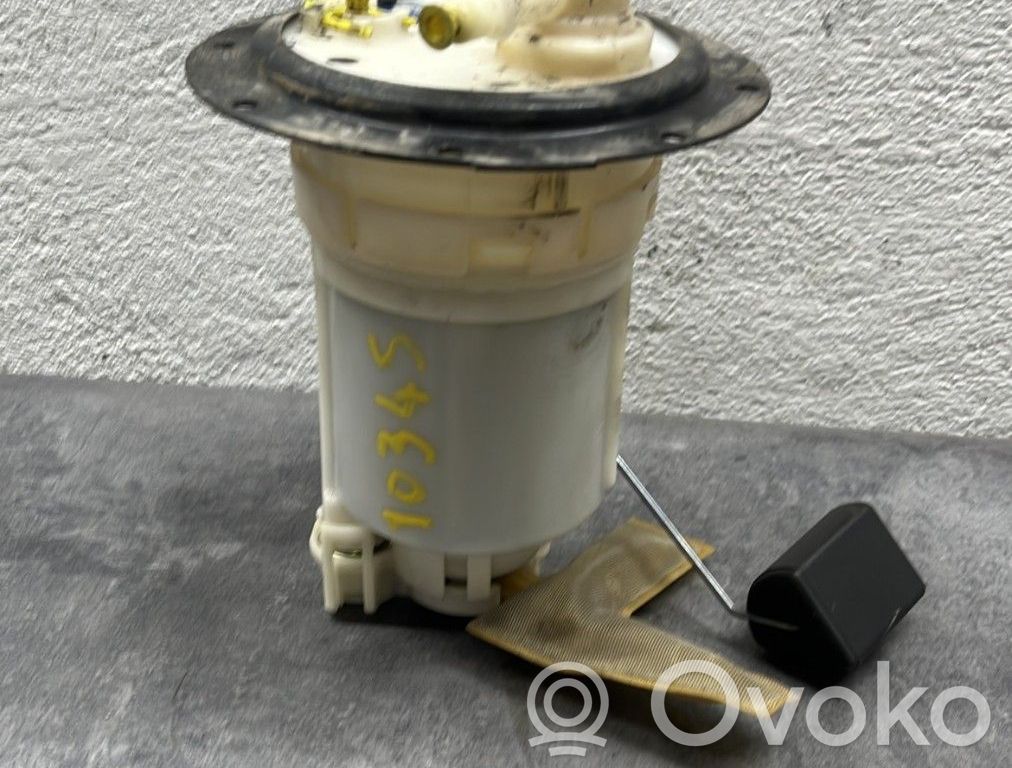 Toyota Corolla E120 E130 Bomba interna de combustible 