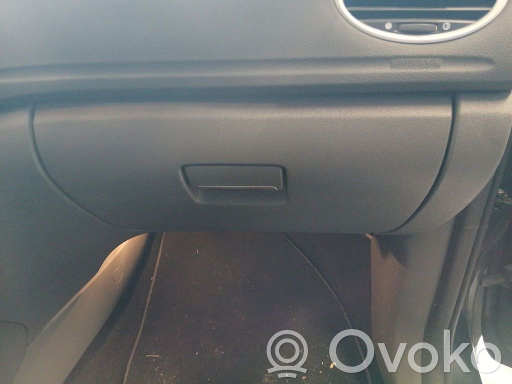 Ford Focus Glove box set 