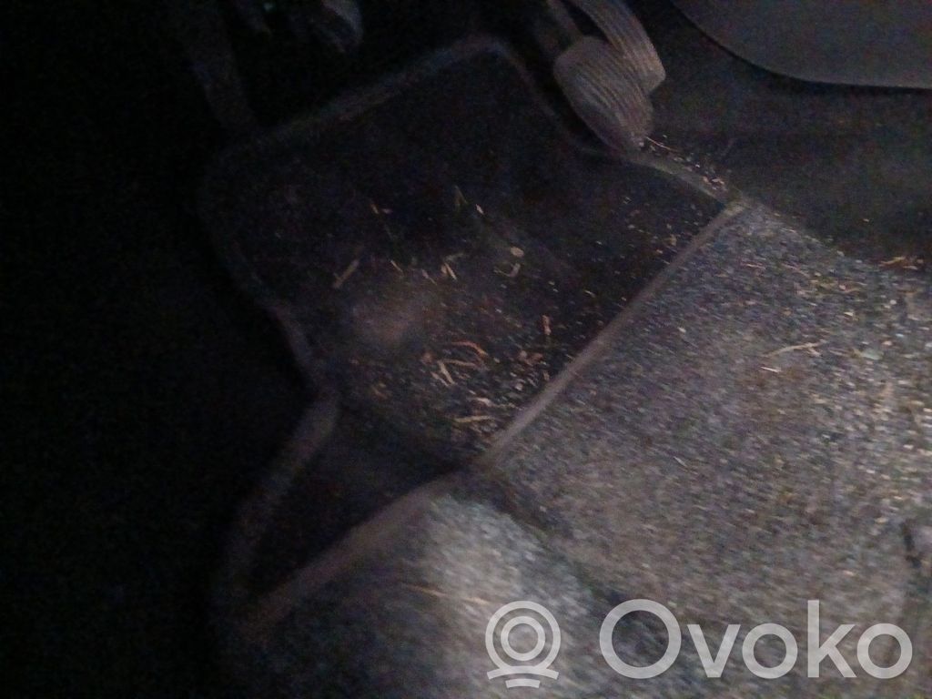 Ford Focus Kytkinpoljin 