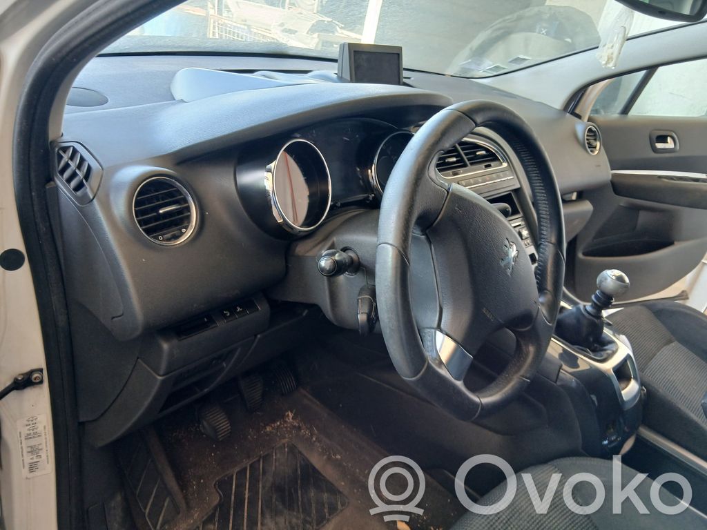 Peugeot 5008 Panel de instrumentos 