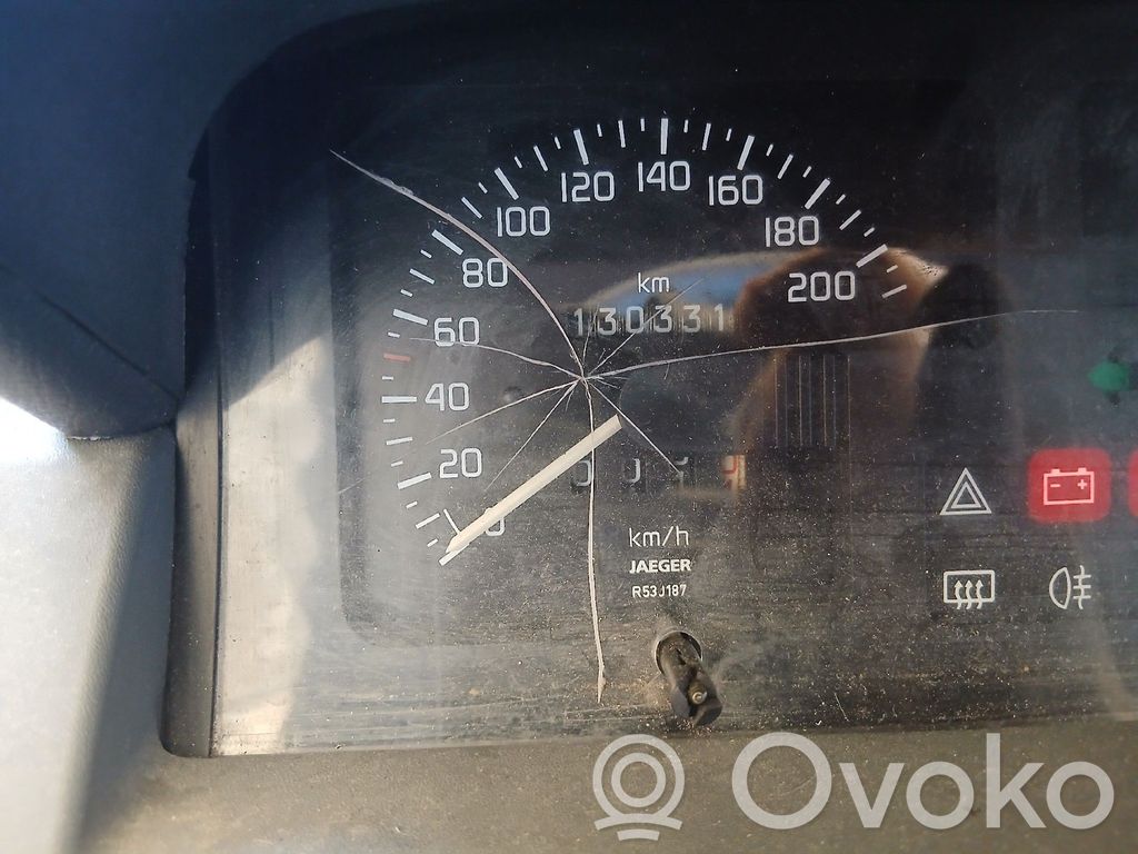 Renault Clio I Speedometer (instrument cluster) 
