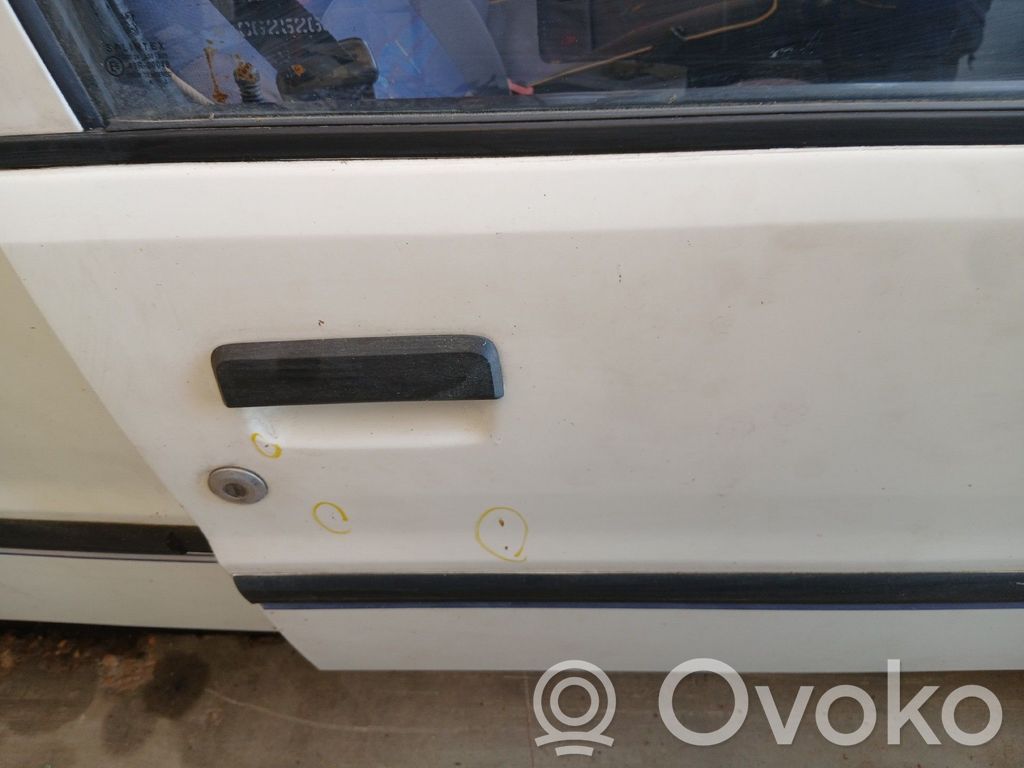 Durvis   9004E9