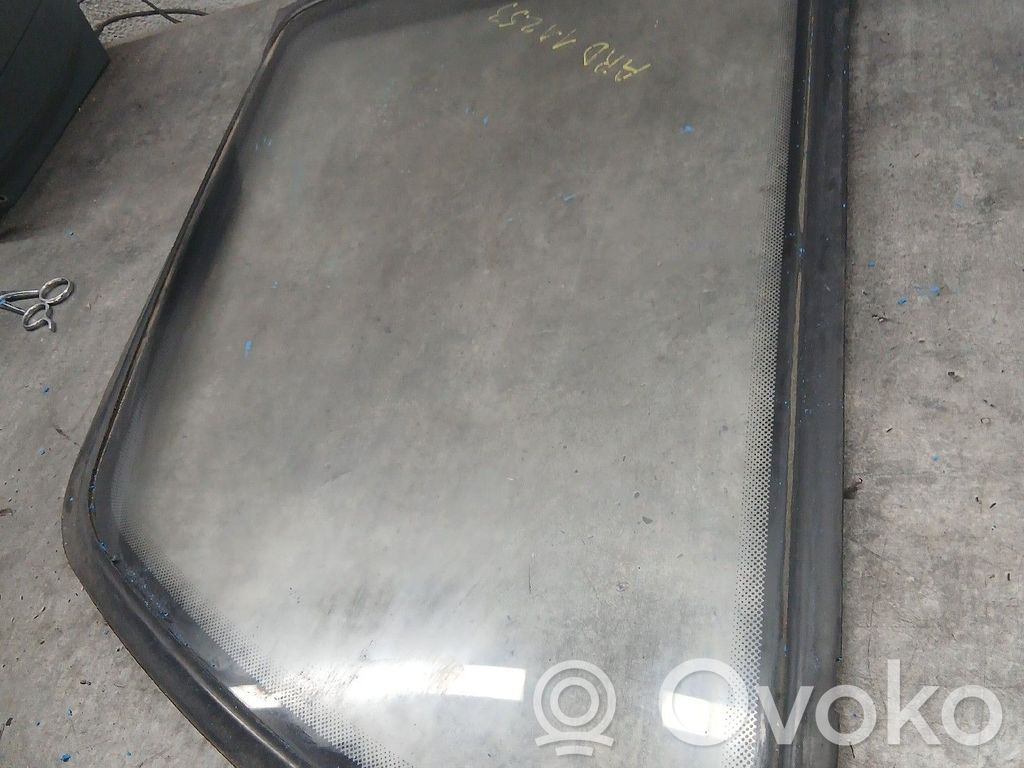 Peugeot 106 Seitenscheibe hinten 
