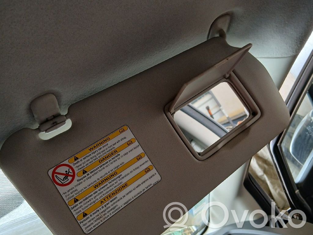 Mazda 5 Sonnenblende 