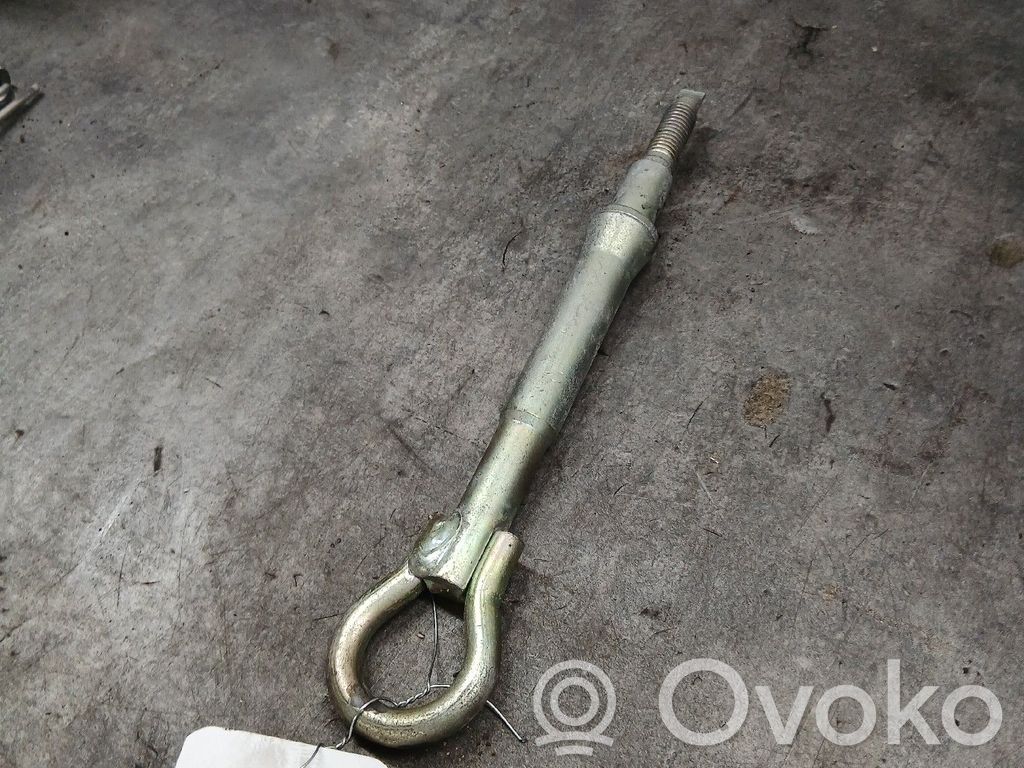 Citroen C4 I Anillo de remolque 