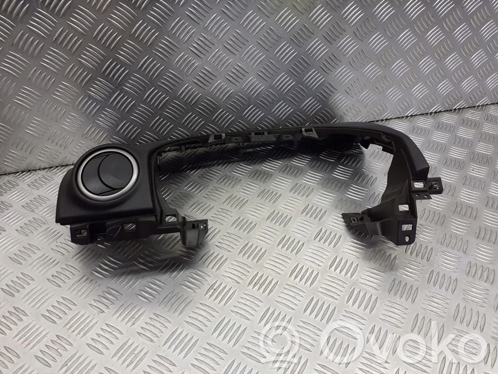Mazda 3 I Steering wheel column trim 