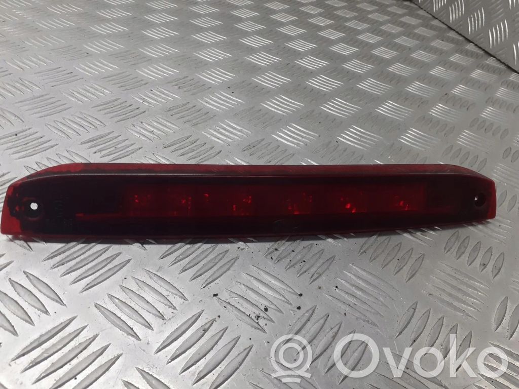 Ford Focus Third/center stoplight 
