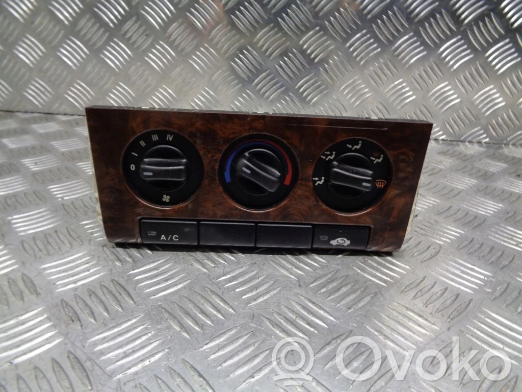 Interruptor de control del ventilador interior   JFC102030