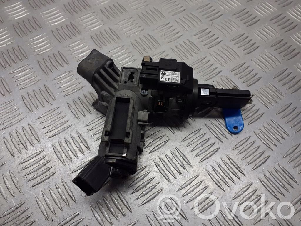 Ignition lock   D01H66938B