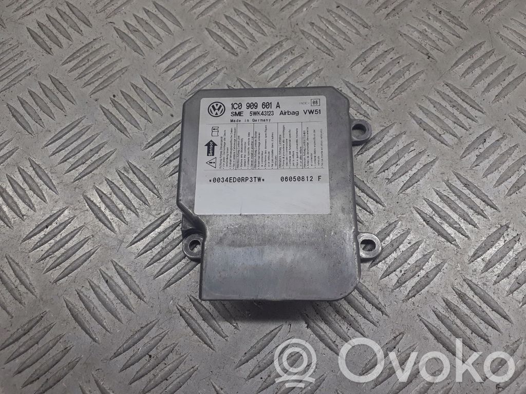 Skoda Fabia Mk1 (6Y) Unitate/modul de comandă airbaguri 