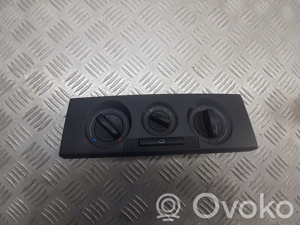 Skoda Fabia Mk1 (6Y) Comutator control ventilator interior 
