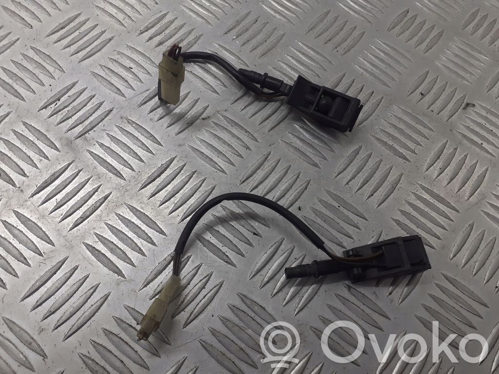 Volkswagen PASSAT B5.5 Ugello a spruzzo lavavetri per faro