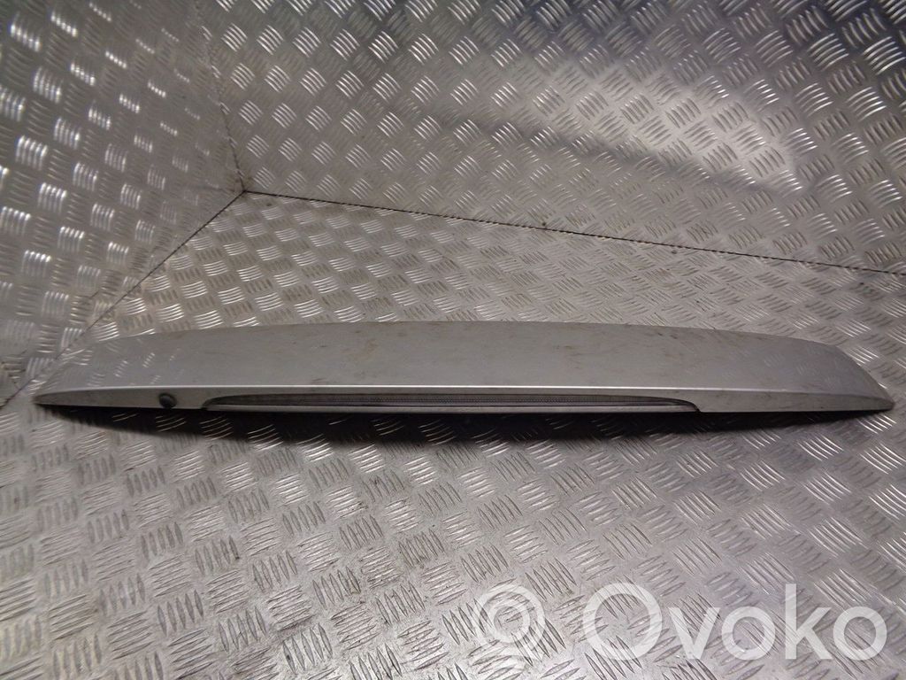 Spoiler capotă spate   8235987