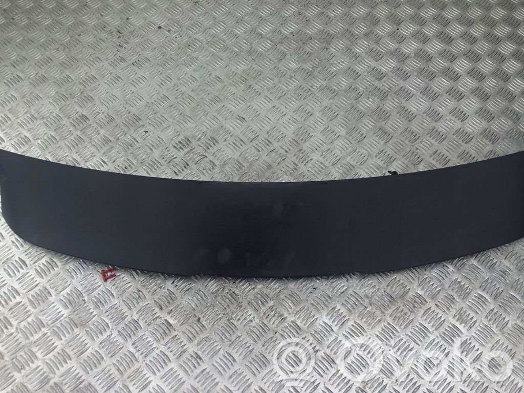 Ford Focus Spoiler capotă spate 