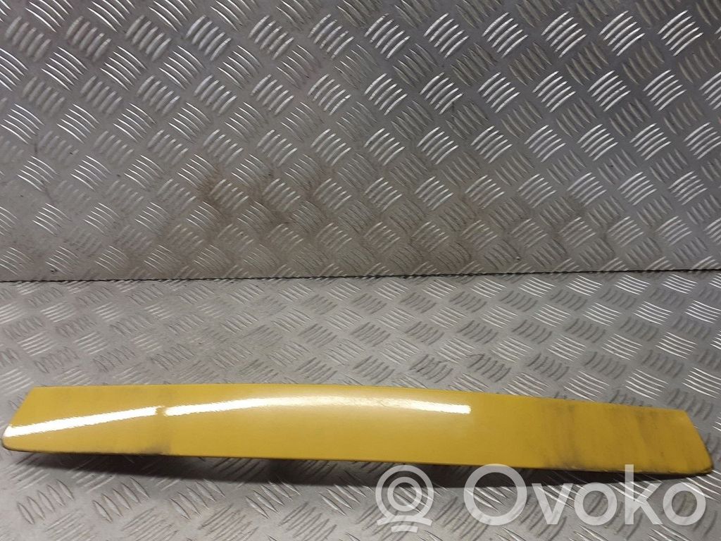 Spoiler capotă spate   GJ6L508