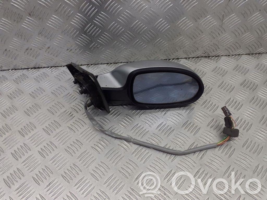 Espejo lateral eléctrico de la puerta delantera   E2019013