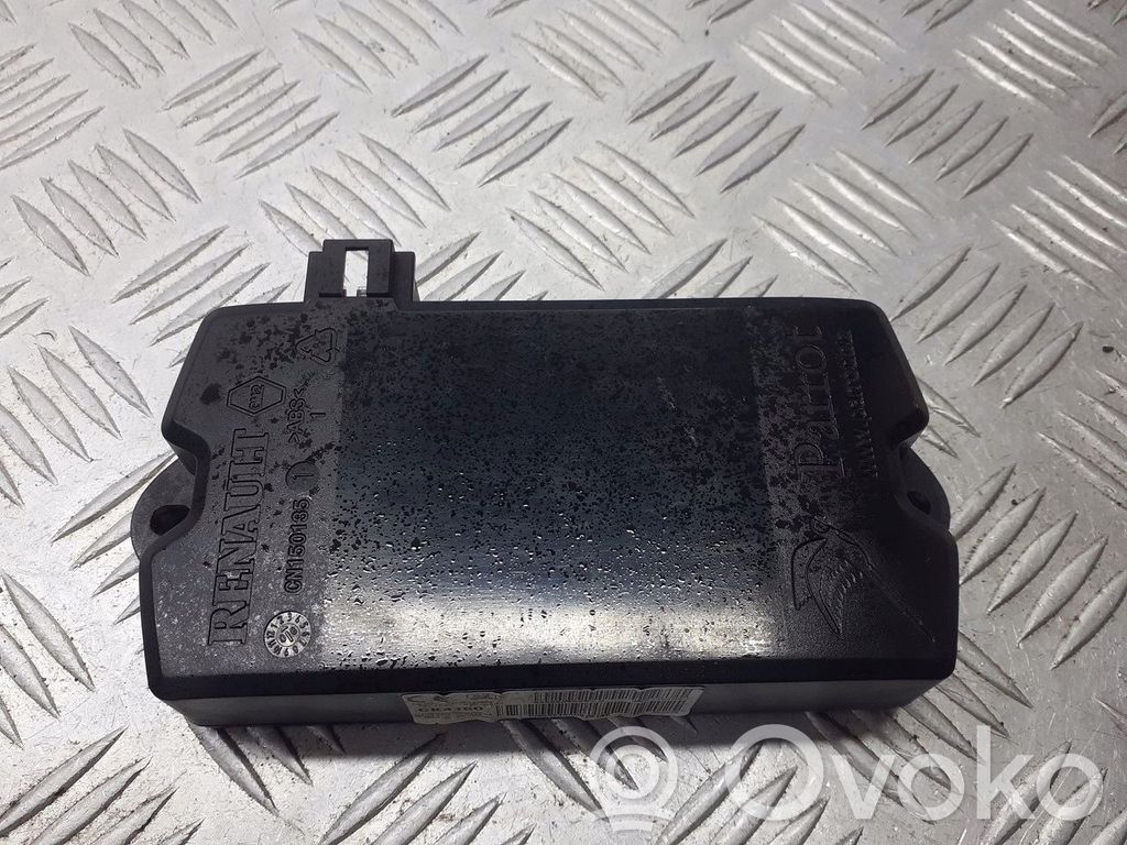 Renault Twingo II Bluetooth control unit module 