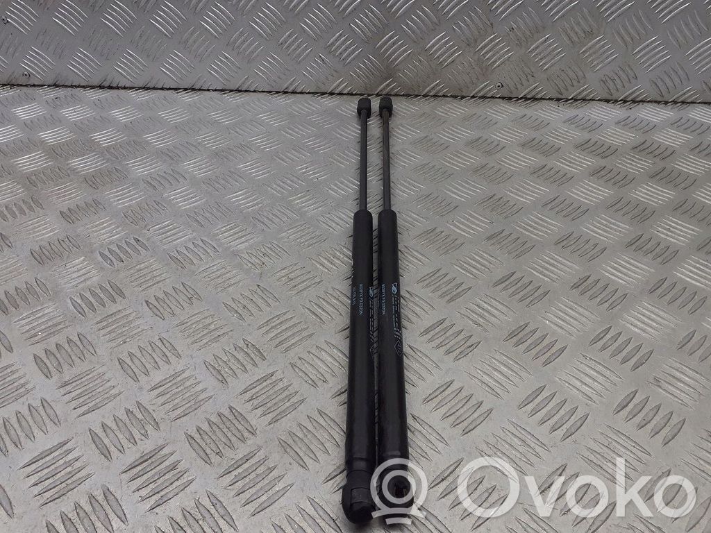 Dacia Sandero Soporte del amortiguador 