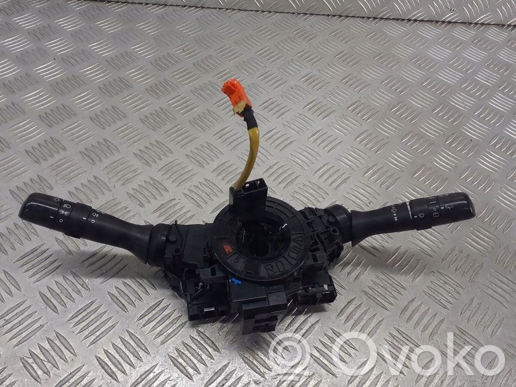 Toyota Auris 150 Interruptor del limpiafaros 