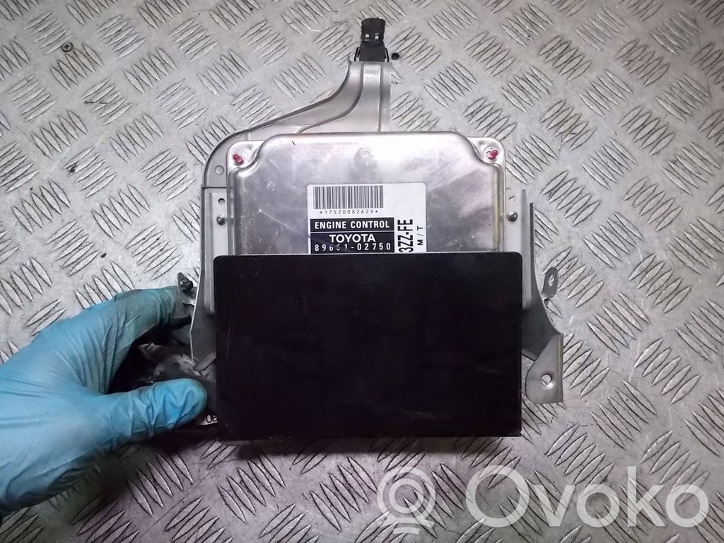 Engine control unit/module ECU   8966102750
