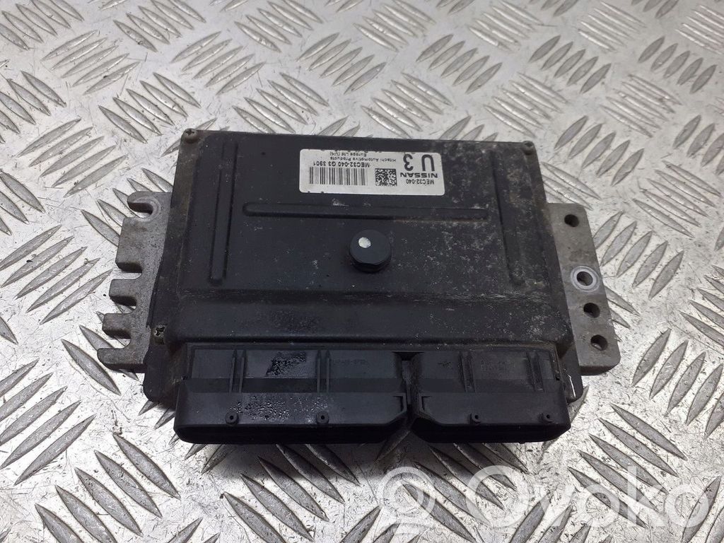 Unidad de control/módulo ECU del motor   MEC32040