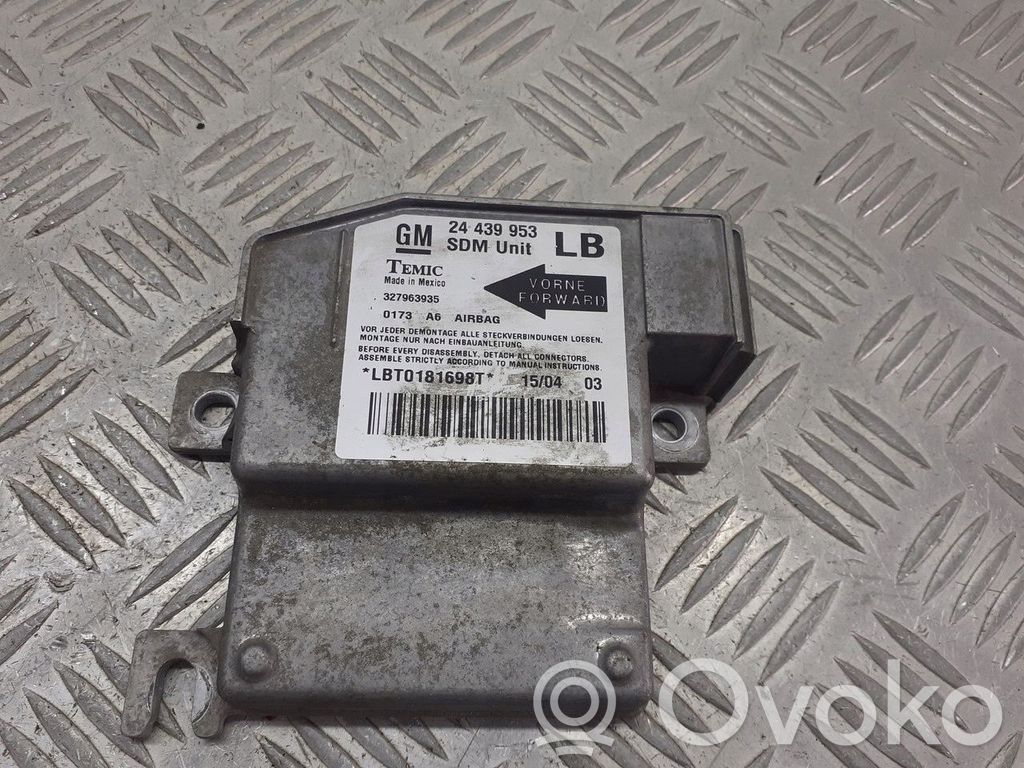 Opel Corsa C Airbag control unit/module 