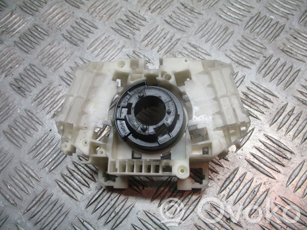 Mitsubishi Colt CZ3 Suport fixare triunghiular lumini avarie