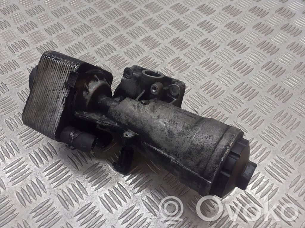 Volkswagen PASSAT B6 Supporto di montaggio del filtro dell’olio