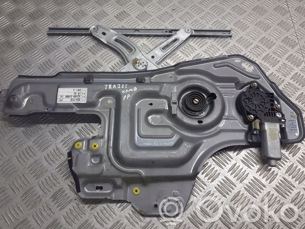 Hyundai Trajet Macara ușă față cu motor 