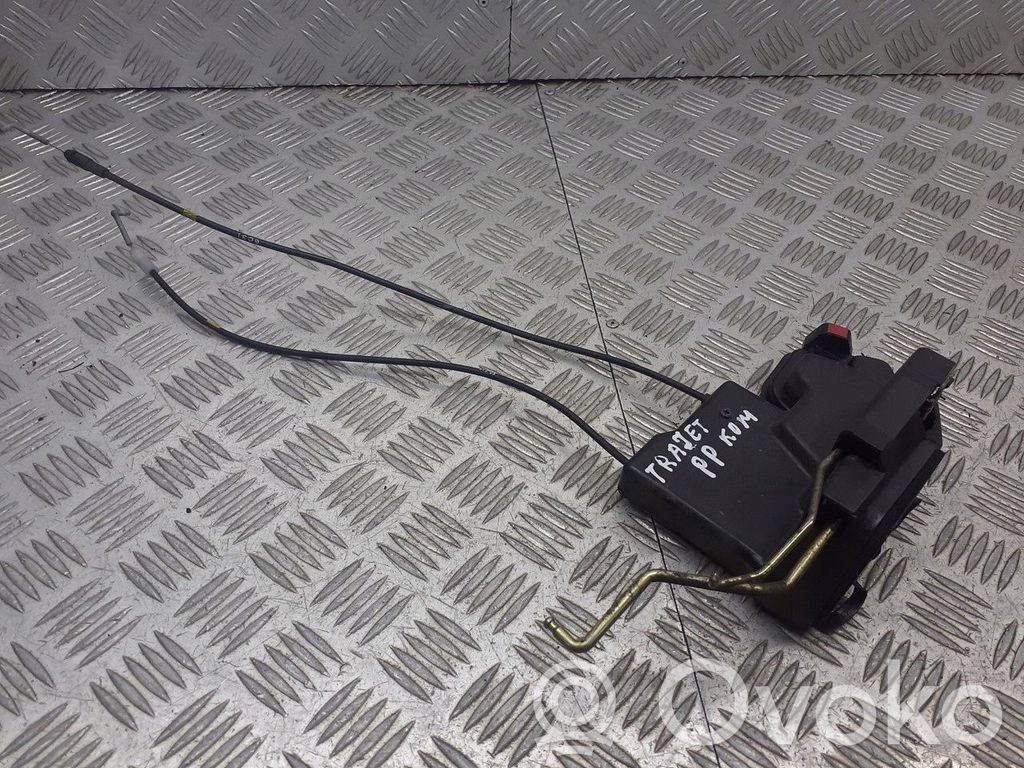 Cerradura de puerta delantera