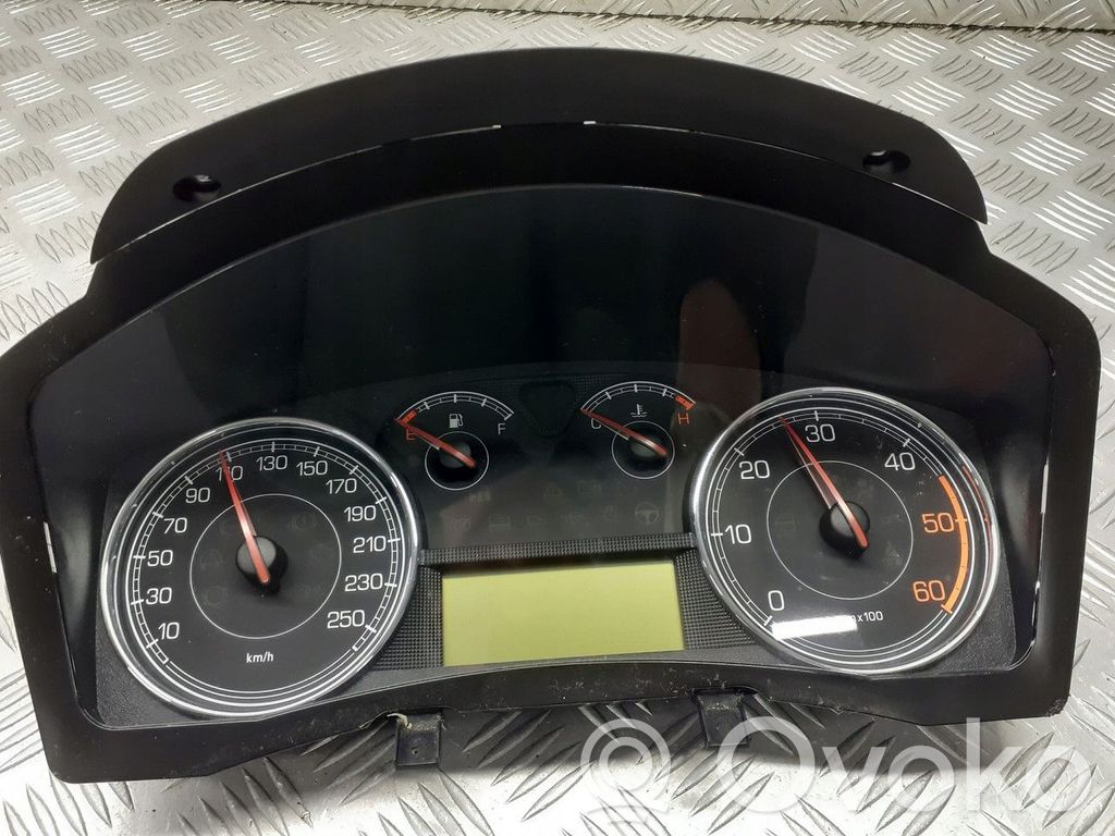 Tachometer   51809897