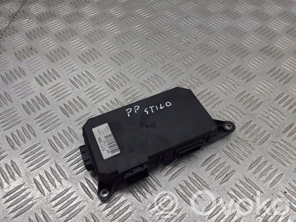 Unité de commande module de porte   51711369