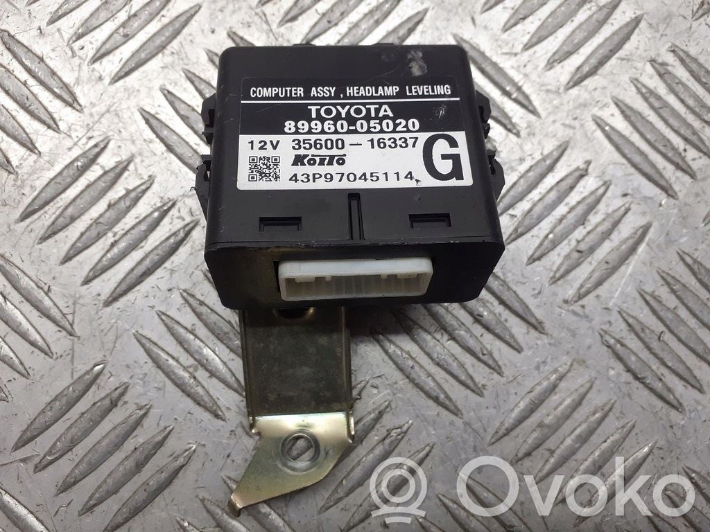 Toyota Avensis T250 Modul lumini LCM 