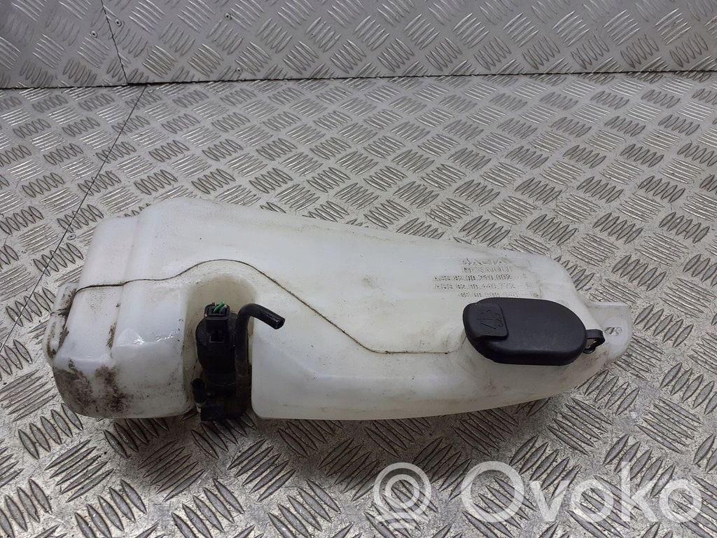 Dacia Sandero Zbiornik płynu do spryskiwaczy szyby przedniej / czołowej 