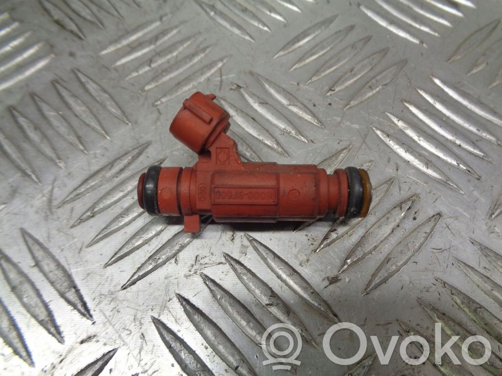 Nissan Almera N16 Juego de inyectores de combustible